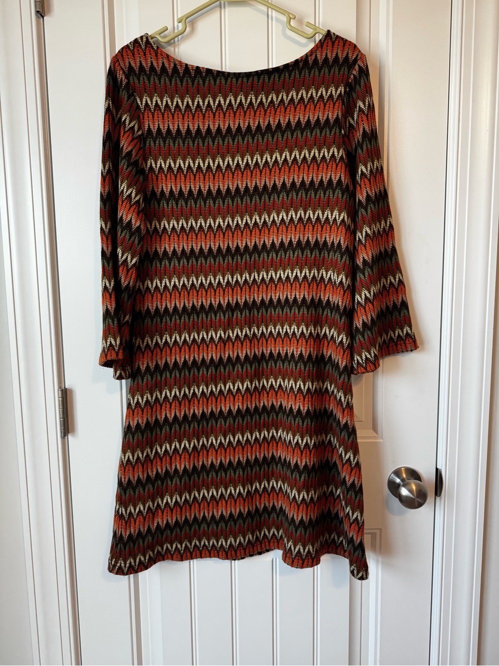 Sharagano Orange and Brown Chevron Knit Shift Dress - Picture 7 of 7
